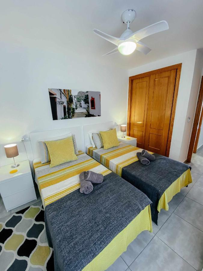 Stunning 2 Bedroom Apartment With Pool View Alicante Exterior photo